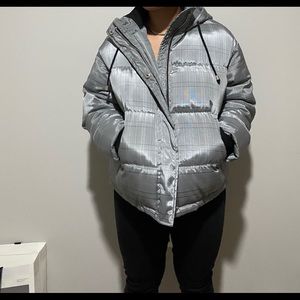 Plaid gray puffer jacket